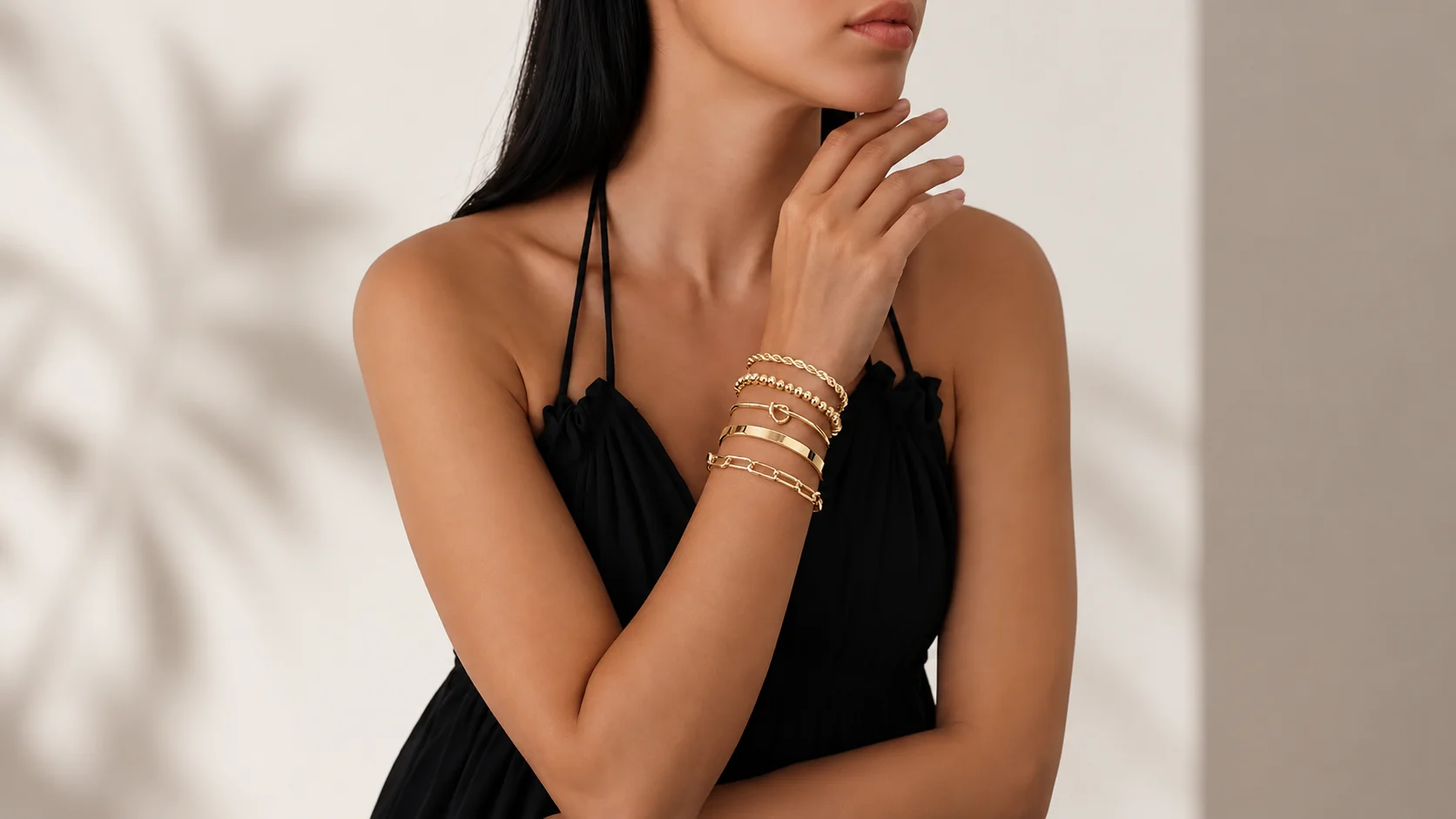 Stackable Gold Bracelets That Look Expensive on a Real Budget